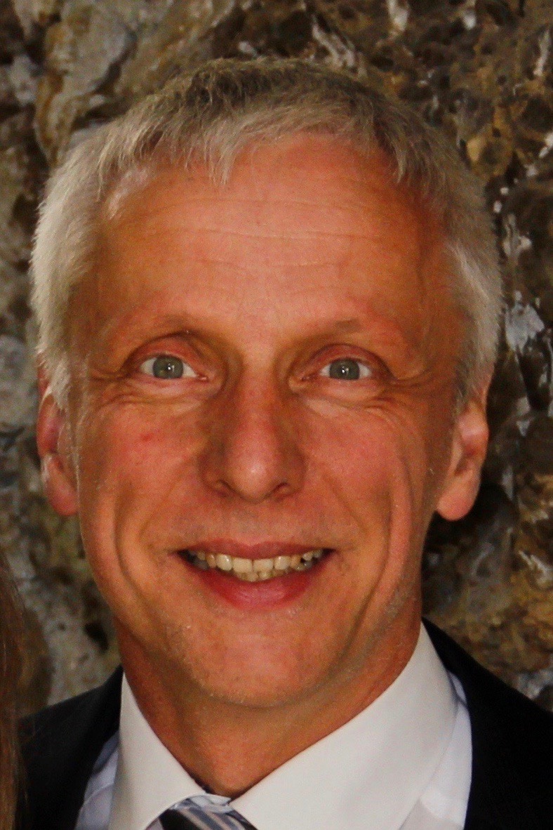 Dr. Dirk Heute